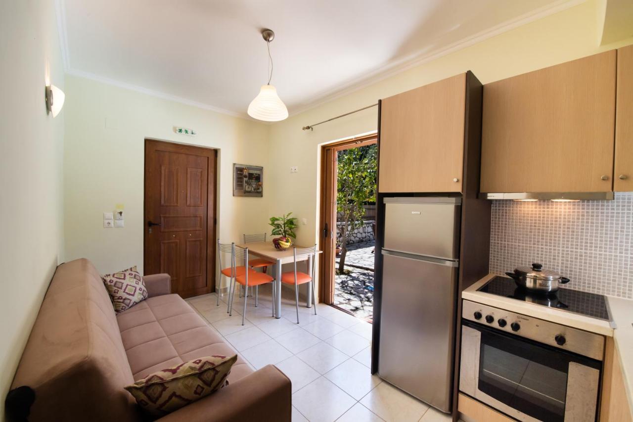 Delphinus Villas-Villa Nikitas Άγιος Νικήτας Εξωτερικό φωτογραφία